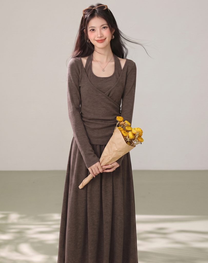 American Retro Faux Two-Piece Halter Knit Top and Skirt Set for Women